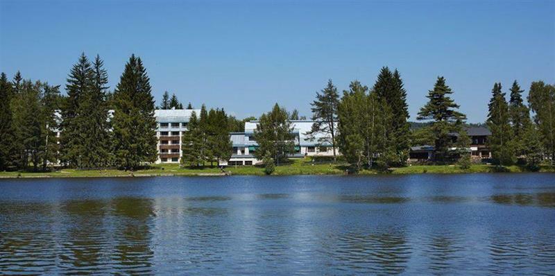 Orea Resort Devet Skal Vysocina Sněžné Bagian luar foto